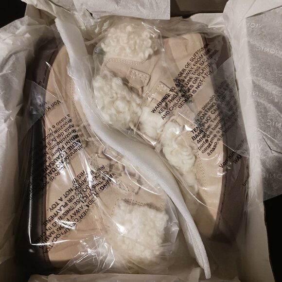 NEW Vionic Womens Splendid Oak Suede Sheep Fur Booties Sand/Cream Size 7.5 - Picture 9 of 13